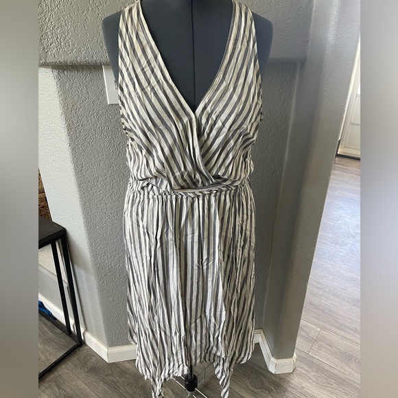 Ava & Viv Dresses & Skirts - Sleeveless Dress